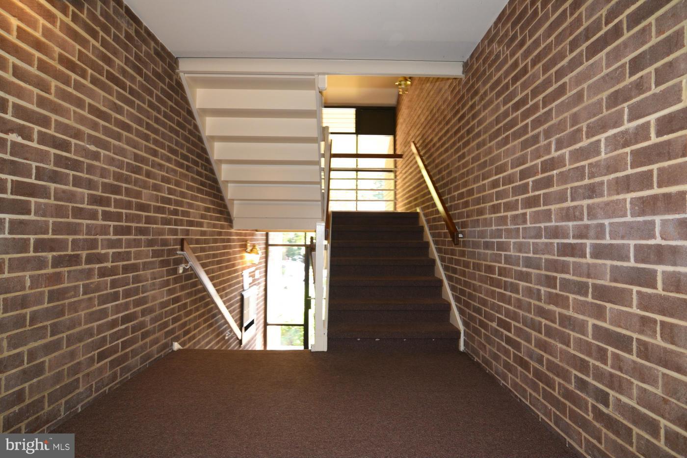 1520 Northgate Square, Unit 11B Reston, VA 20190 - Photo 19 of 29 Exterior (General)