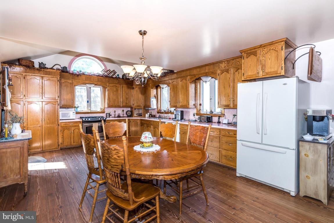 108-110 Hartman Bridge Road Ronks, PA 17572 - Photo 12 of 41 Gallery Image 12
