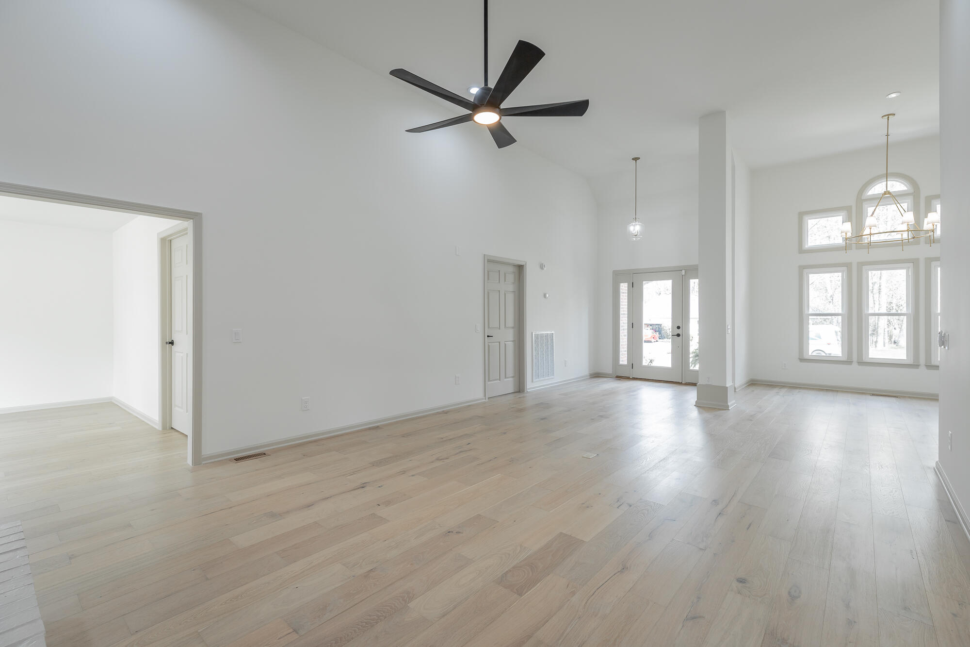 1618 Gunston Hall Road Hixson, TN 37343 - Photo 26 of 82 1618 Gunston Hall Road HD-16