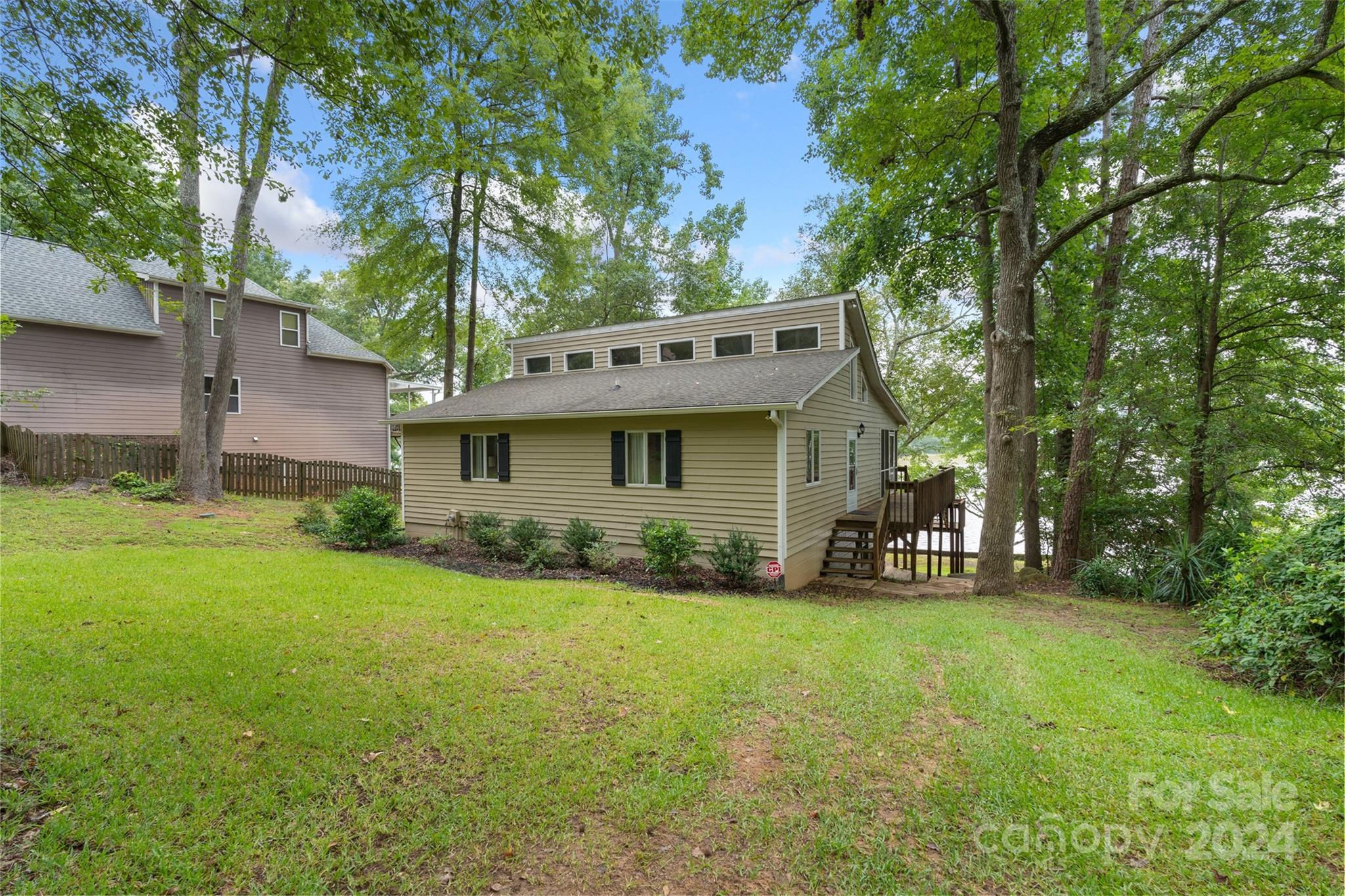1057 Jackson Road Fort Lawn, SC 29714 - Photo 4 of 48 Gallery Image 4