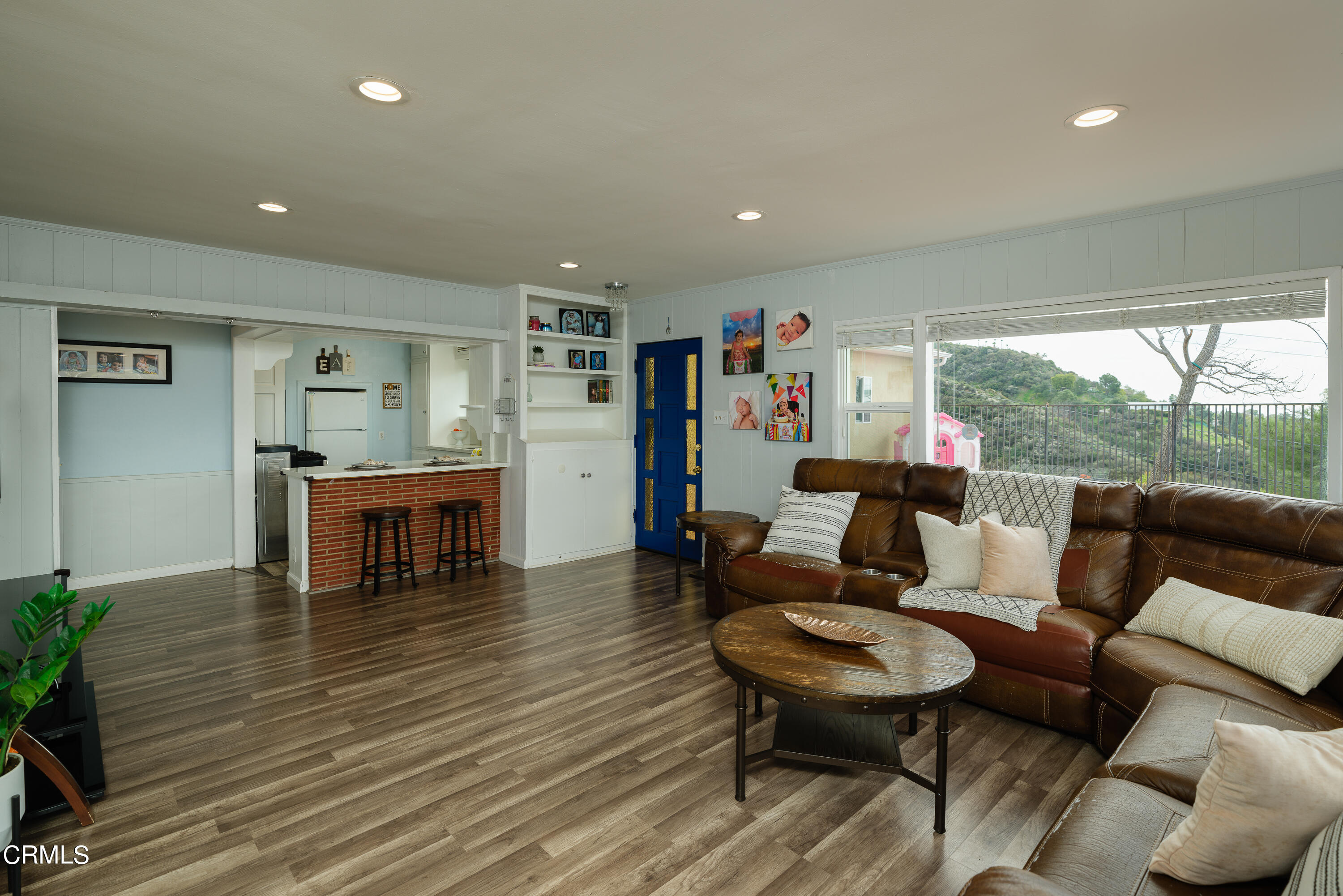 6245 Gyral Drive Tujunga, CA 91042 - Photo 5 of 29 NPW_6245Gyral_019_FLEXMLS