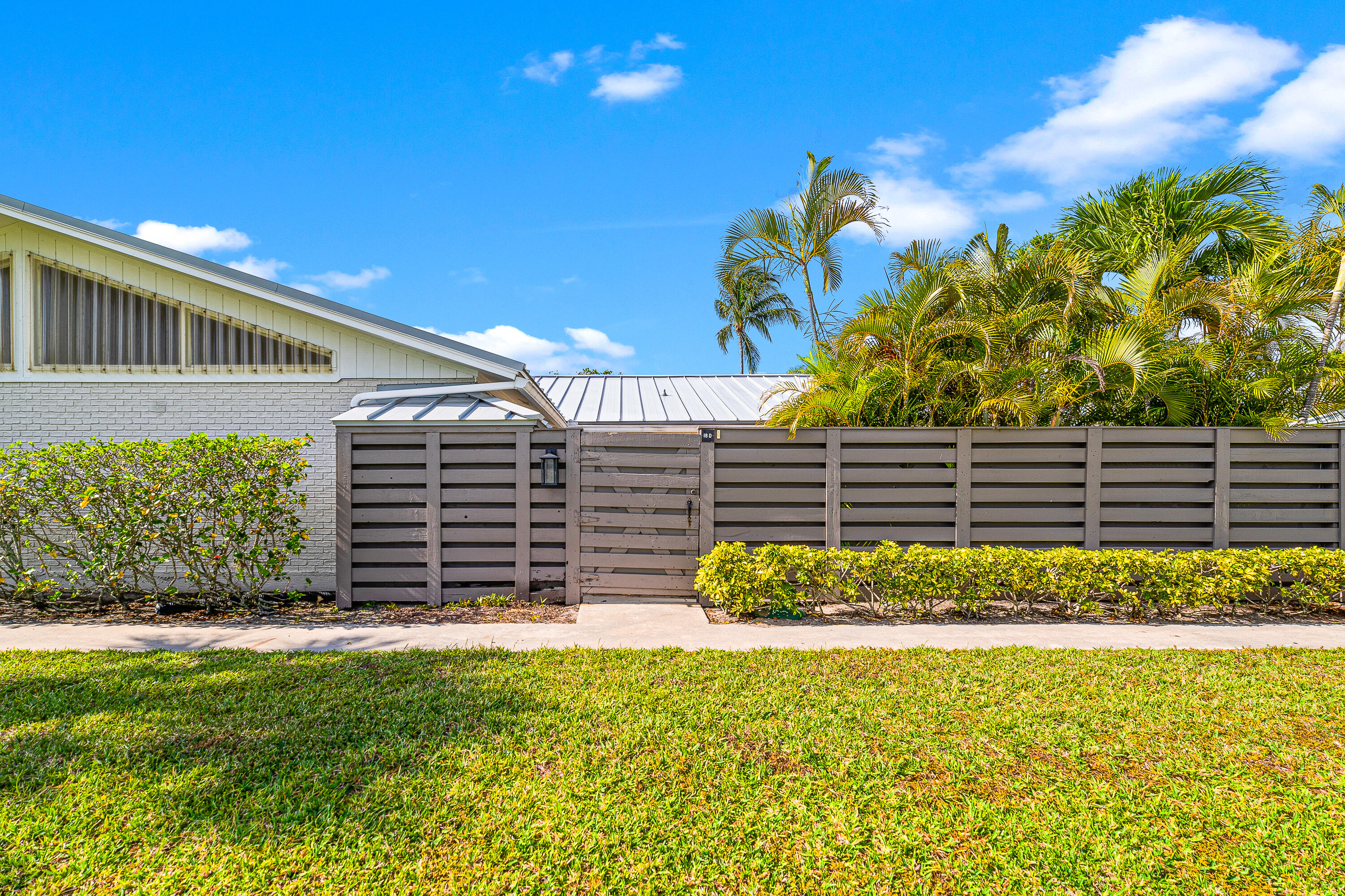 1801 Us Highway, Unit 18D Jupiter, FL 33477 - Photo 2 of 36 _DSC5658