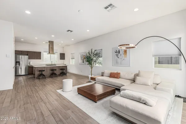 $489,900 | 325 East Coronado Road, Unit 13, Phoenix, AZ 85004