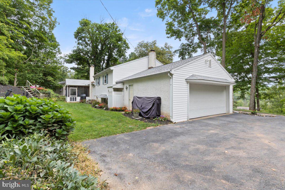 196 Snyder Road Pottstown, PA 19464 - Photo 28 of 37 Gallery Image 28
