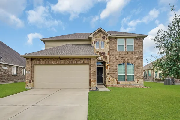 $2,500 | 13815 Kodiak Brown Bear Street, Crosby, TX 77532