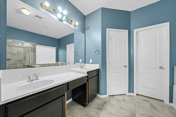 $2,650 | 13815 Kodiak Brown Bear Street, Crosby, TX 77532