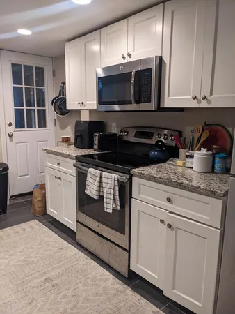 $3,695 | 768 East 6th Street, Unit 1, Boston, MA 02127