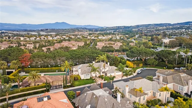 $5,395,000 | 4 Huntington Court, Newport Beach, CA 92660