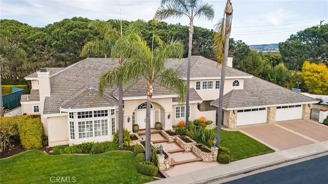 $5,395,000 | 4 Huntington Court, Newport Beach, CA 92660