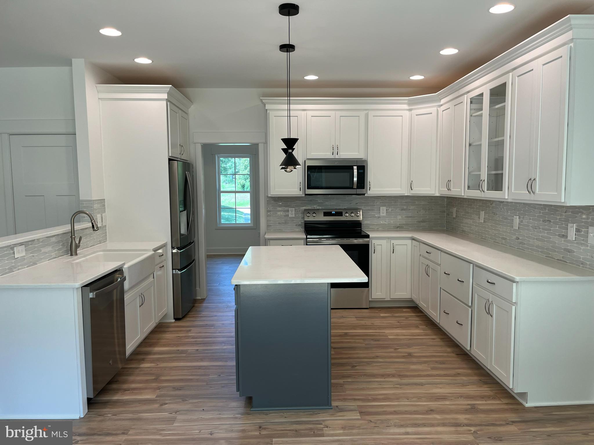 10215 Gordon Road Spotsylvania, VA 22553 - Photo 8 of 17 Gallery Image 8
