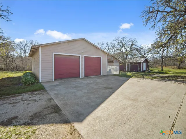 $1,200,000 | 6246 Farm To Market 108 South, Cost, TX 78614