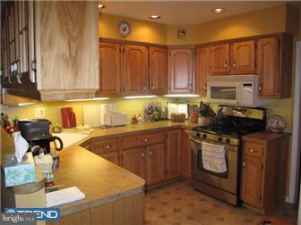 4105 Orangemans Road Hatboro, PA 19040 - Photo 4 of 12 Kitchen