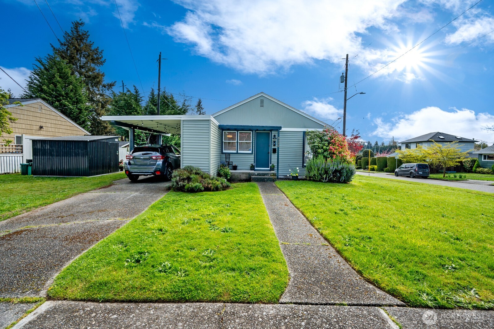 9328 31st Avenue Southwest Seattle, WA 98126 - Photo 3 of 31