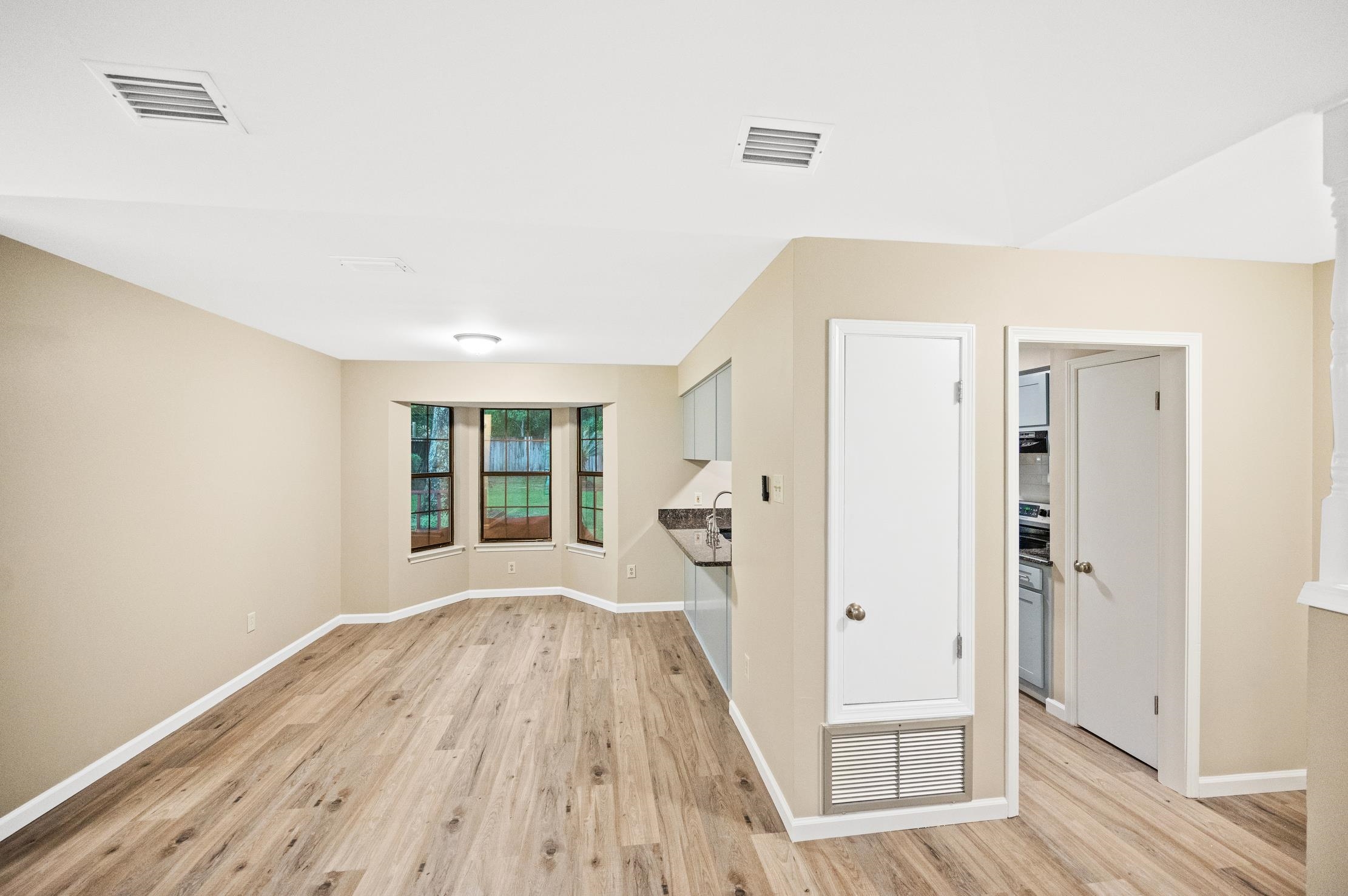 154 Richmond Road Daphne, AL 36526 - Photo 5 of 28
