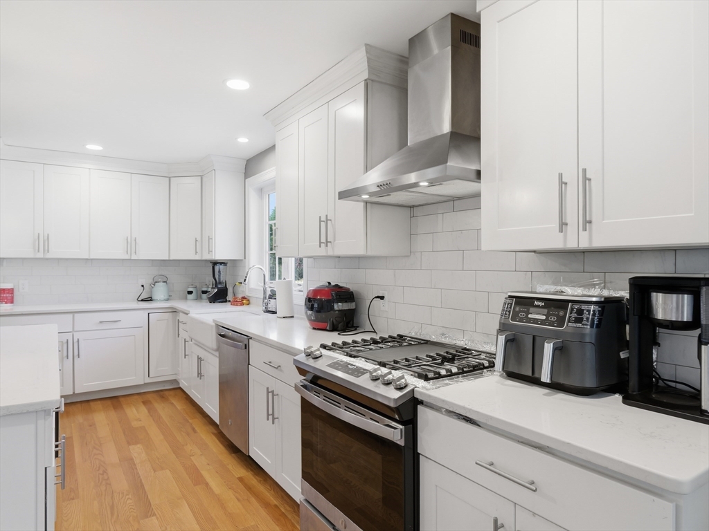 100 Salem Road Dracut, MA 01826 - Photo 18 of 36