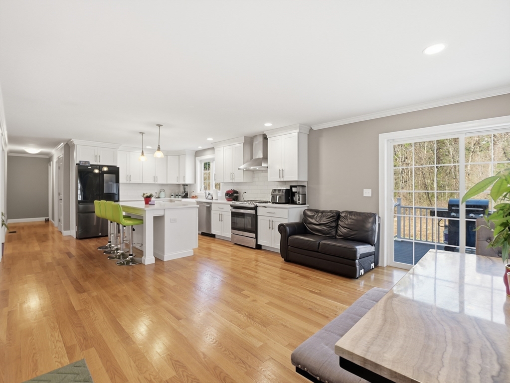100 Salem Road Dracut, MA 01826 - Photo 19 of 36