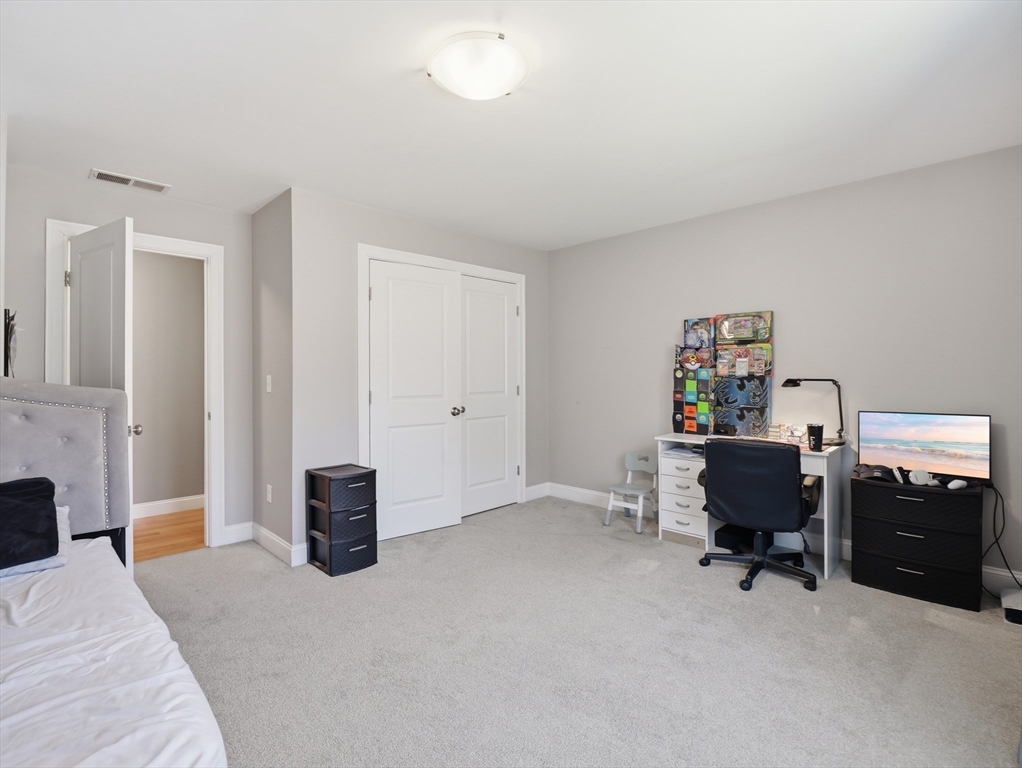 100 Salem Road Dracut, MA 01826 - Photo 32 of 36