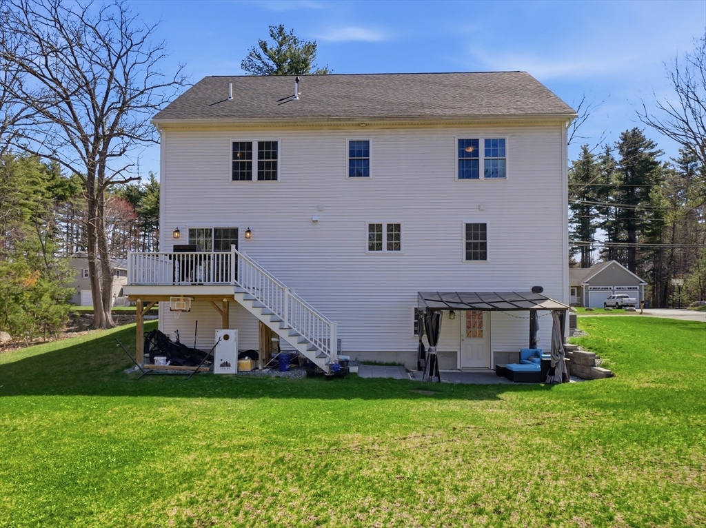 100 Salem Road Dracut, MA 01826 - Photo 4 of 36
