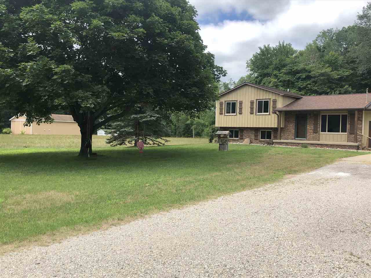 11107 North Webster Road Clio, MI 48420 - Photo 3 of 60