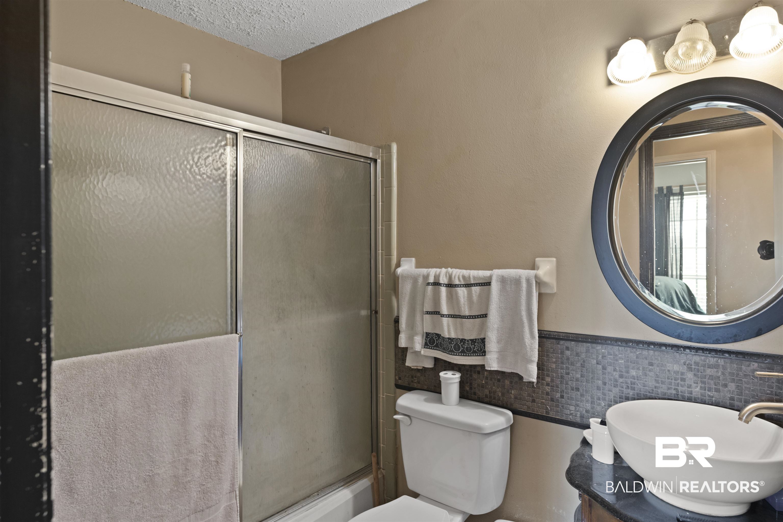 83 Grimes Lane Loxley, AL 36551 - Photo 9 of 16 Bathroom