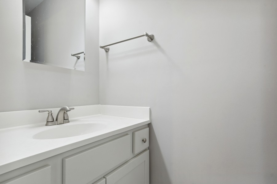 293 Scott Street Lake Forest, IL 60045 - Photo 6 of 17