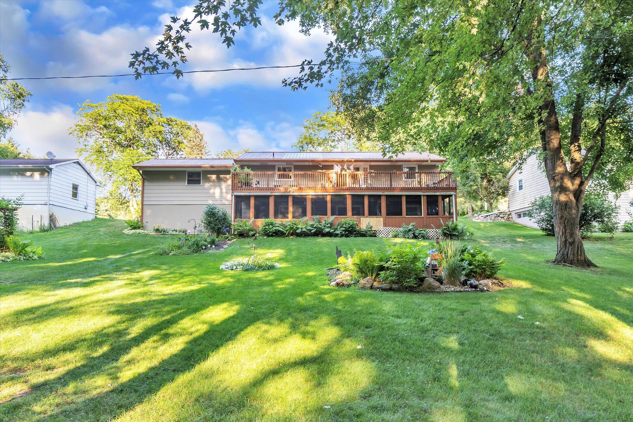 3322 Reynolds Road Jackson, MI 49201 - Photo 5 of 49 46-3322-Reynolds-Rd-WindowStill-Real-Est