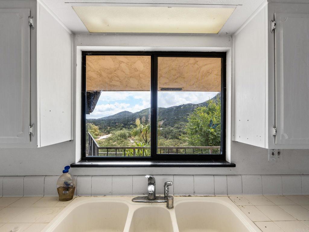17566 Lyons Valley Road Jamul, CA 91935 - Photo 12 of 64