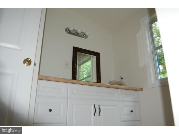 1435 Rothley Avenue Willow Grove, PA 19090 - Photo 8 of 10 Bathroom