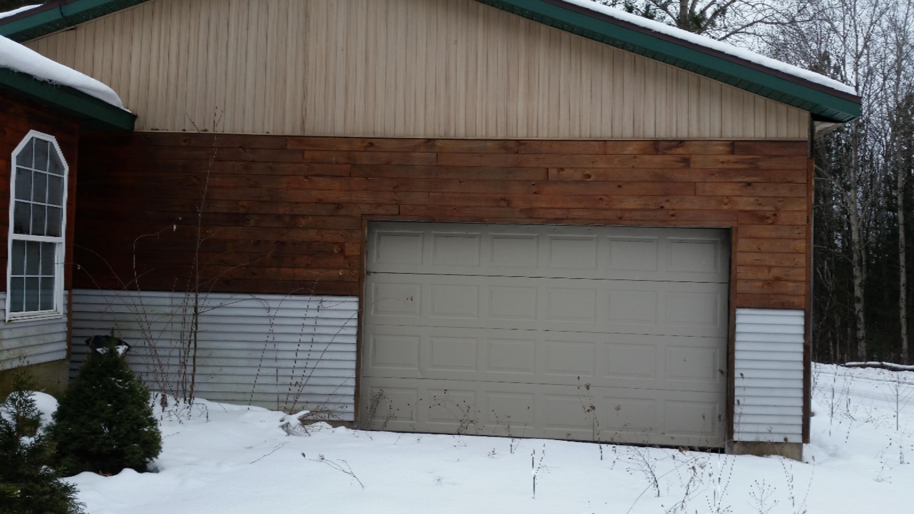 21583 Nicholas Lane Reed City, MI 49677 - Photo 8 of 13 20150119_154232