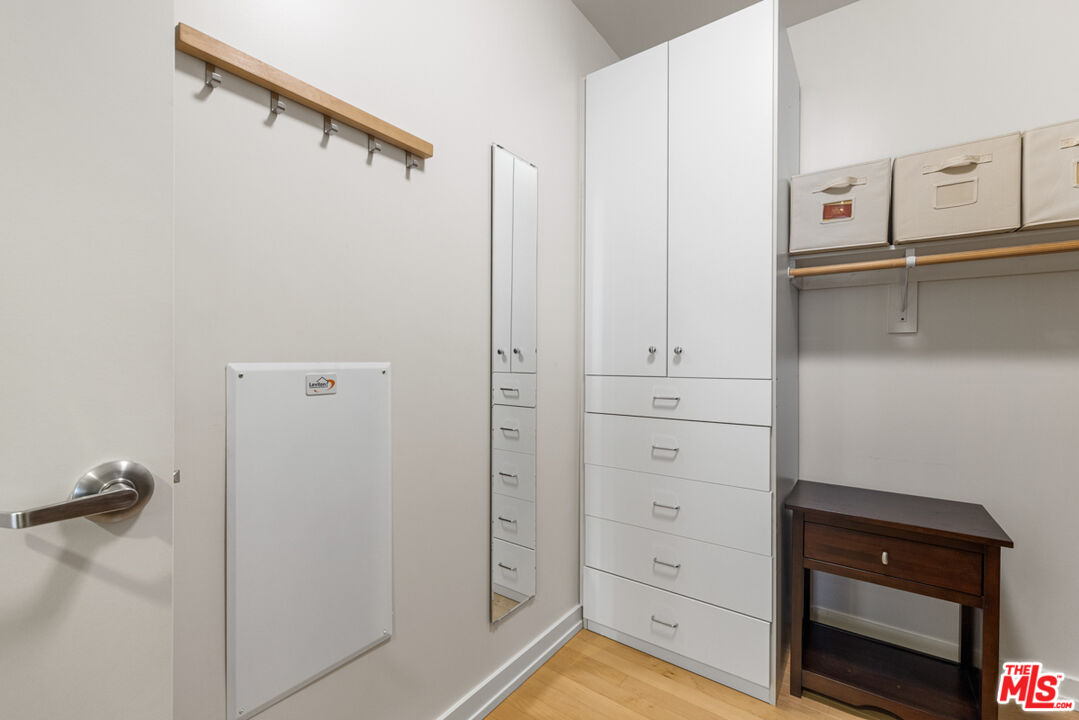 801 South Grand Avenue, Unit 1508 Los Angeles, CA 90017 - Photo 33 of 56 a view of a closet area
