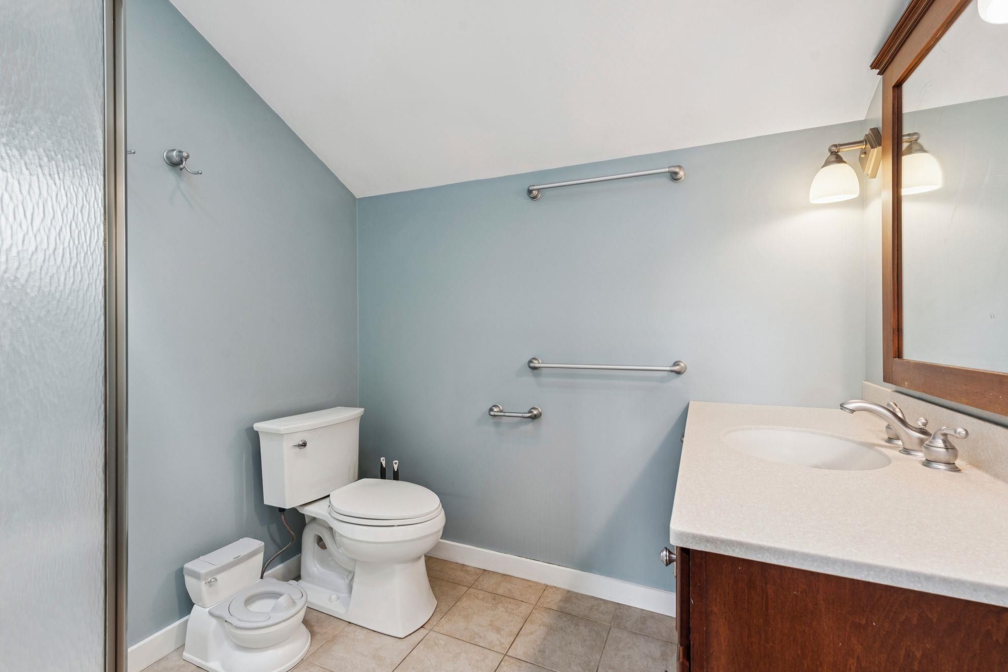 46 Ridge Avenue Claremont, NH 03743 - Photo 19 of 30 Gallery Image 19