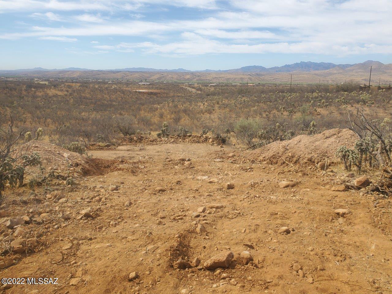 1806 Via Nueva Zelandia Rio Rico, AZ 85648 - Photo 14 of 17