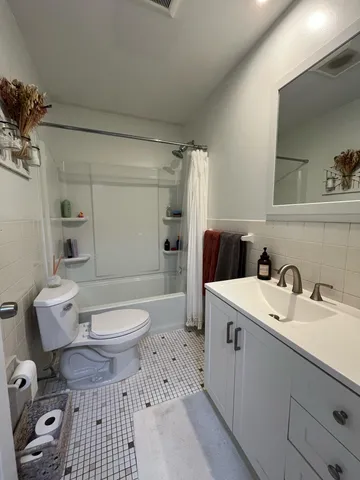 $549,900 | 323 Van Buren Avenue North, Hopkins, MN 55343