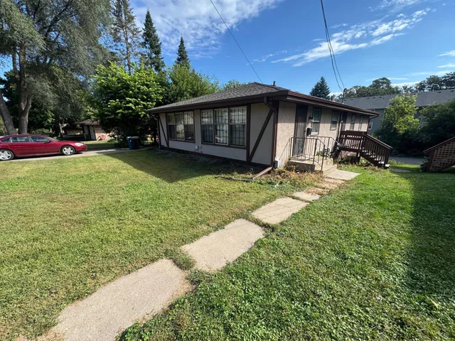 $549,900 | 323 Van Buren Avenue North, Hopkins, MN 55343