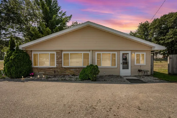 $229,000 | 3497 Highway 23, Oscoda, MI 48750