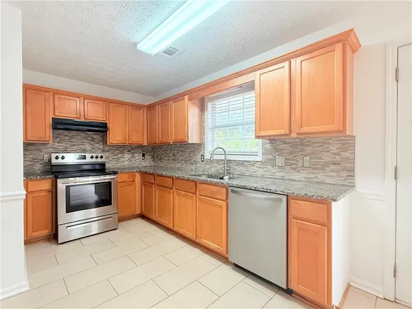 $2,250 | 945 Sweet Mill Lane, Lawrenceville, GA 30045