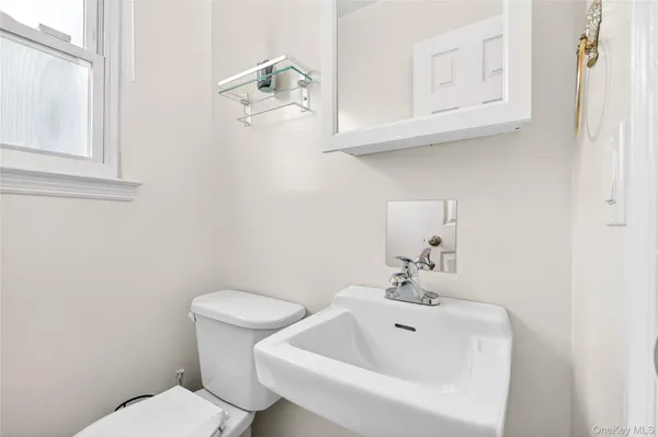 $749,999 | 959 Hartsdale Road, Elmsford, NY 10523