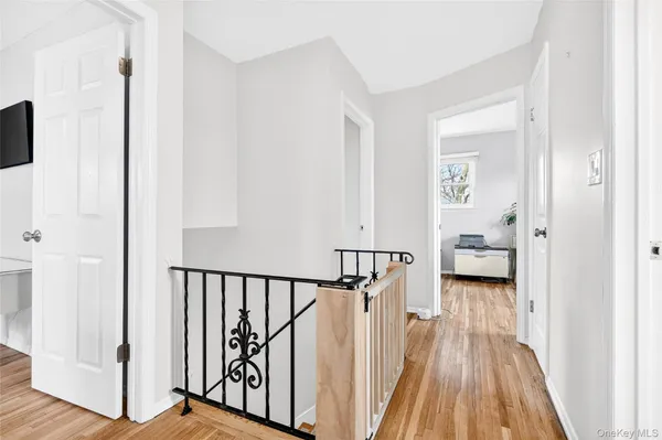 $749,999 | 959 Hartsdale Road, Elmsford, NY 10523