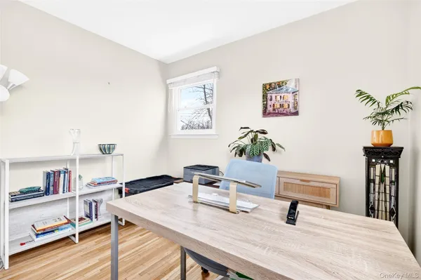 $749,999 | 959 Hartsdale Road, Elmsford, NY 10523