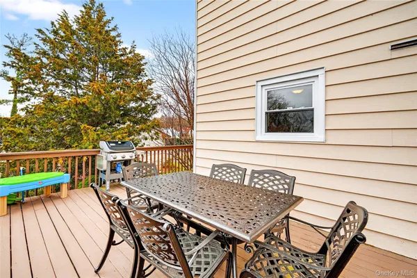 $749,999 | 959 Hartsdale Road, Elmsford, NY 10523