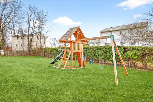 $749,999 | 959 Hartsdale Road, Elmsford, NY 10523