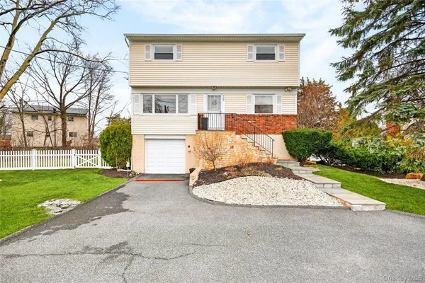 $749,999 | 959 Hartsdale Road, Elmsford, NY 10523