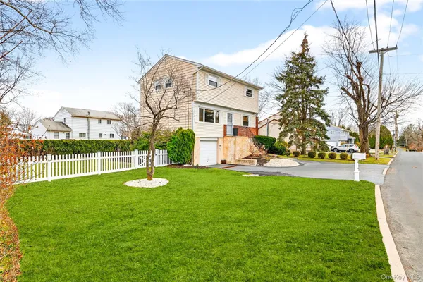 $749,999 | 959 Hartsdale Road, Elmsford, NY 10523