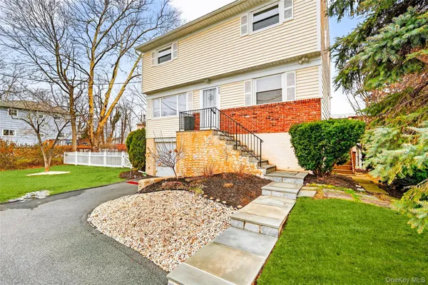 $749,999 | 959 Hartsdale Road, Elmsford, NY 10523