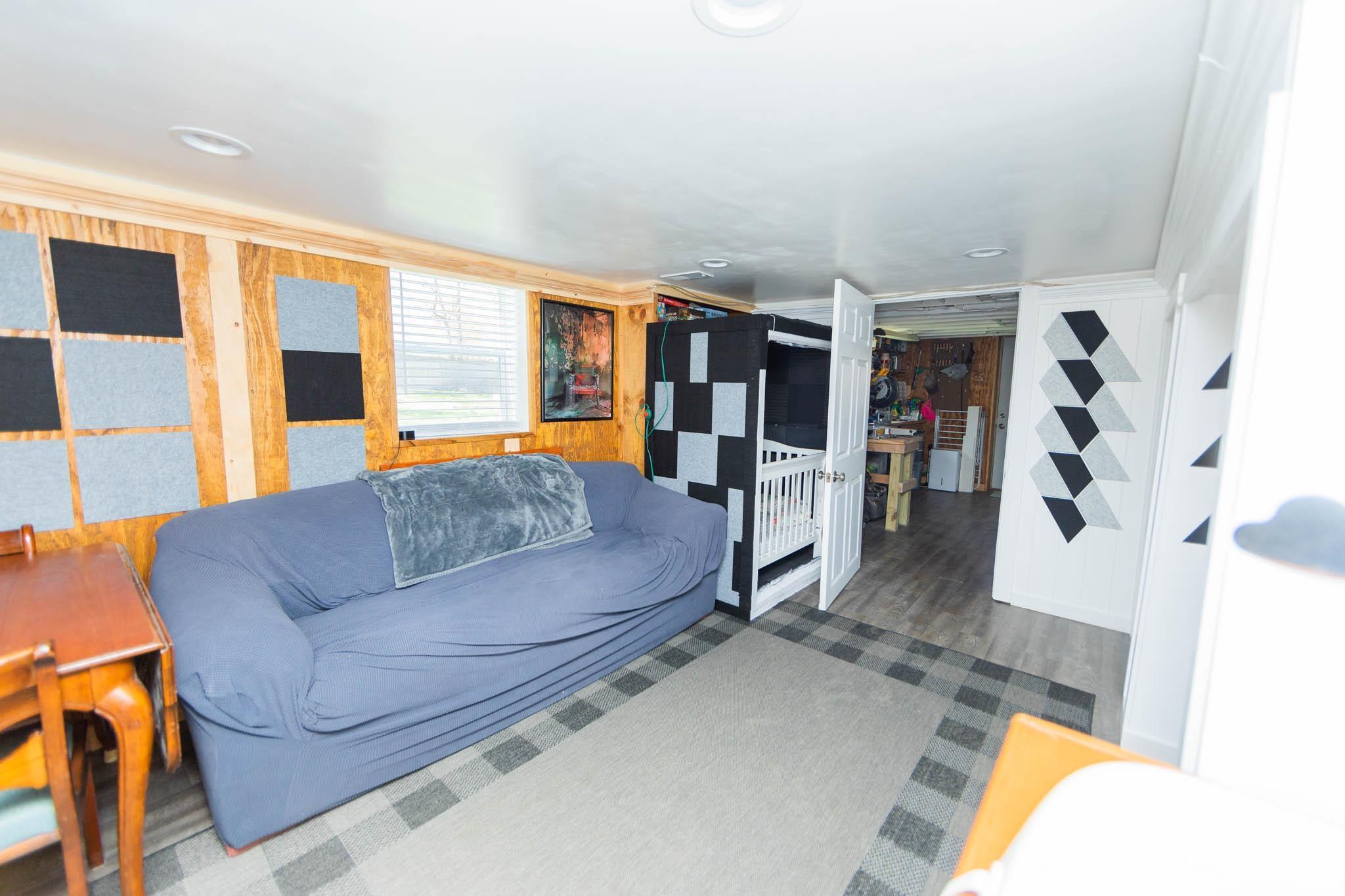 2600 South Bryan Street Bloomington, IN 47403 - Photo 19 of 36