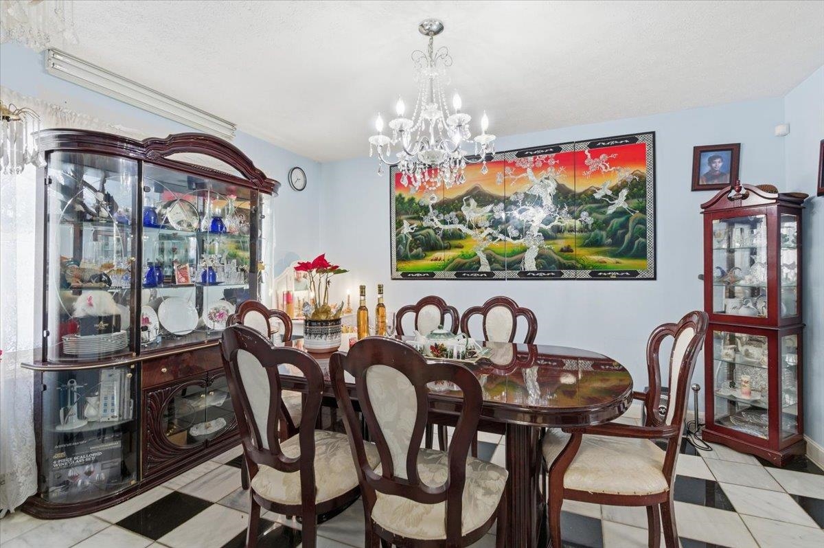 240 North Brownell Road Williston, VT 05495 - Photo 8 of 34