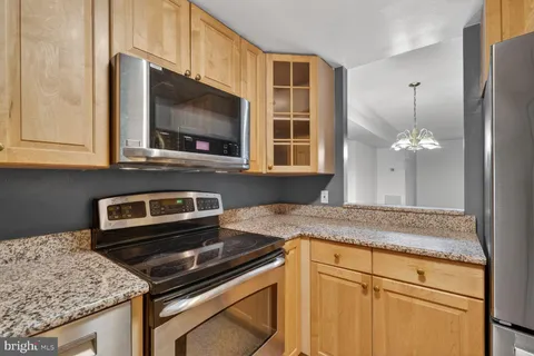 $319,000 | 4601 North Park Avenue, Unit 402B, Chevy Chase, MD 20815