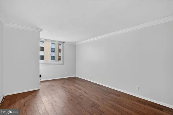 $314,000 | 4601 North Park Avenue, Unit 402B, Chevy Chase, MD 20815