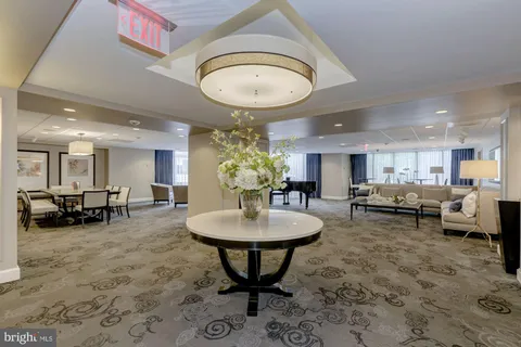$319,000 | 4601 North Park Avenue, Unit 402B, Chevy Chase, MD 20815