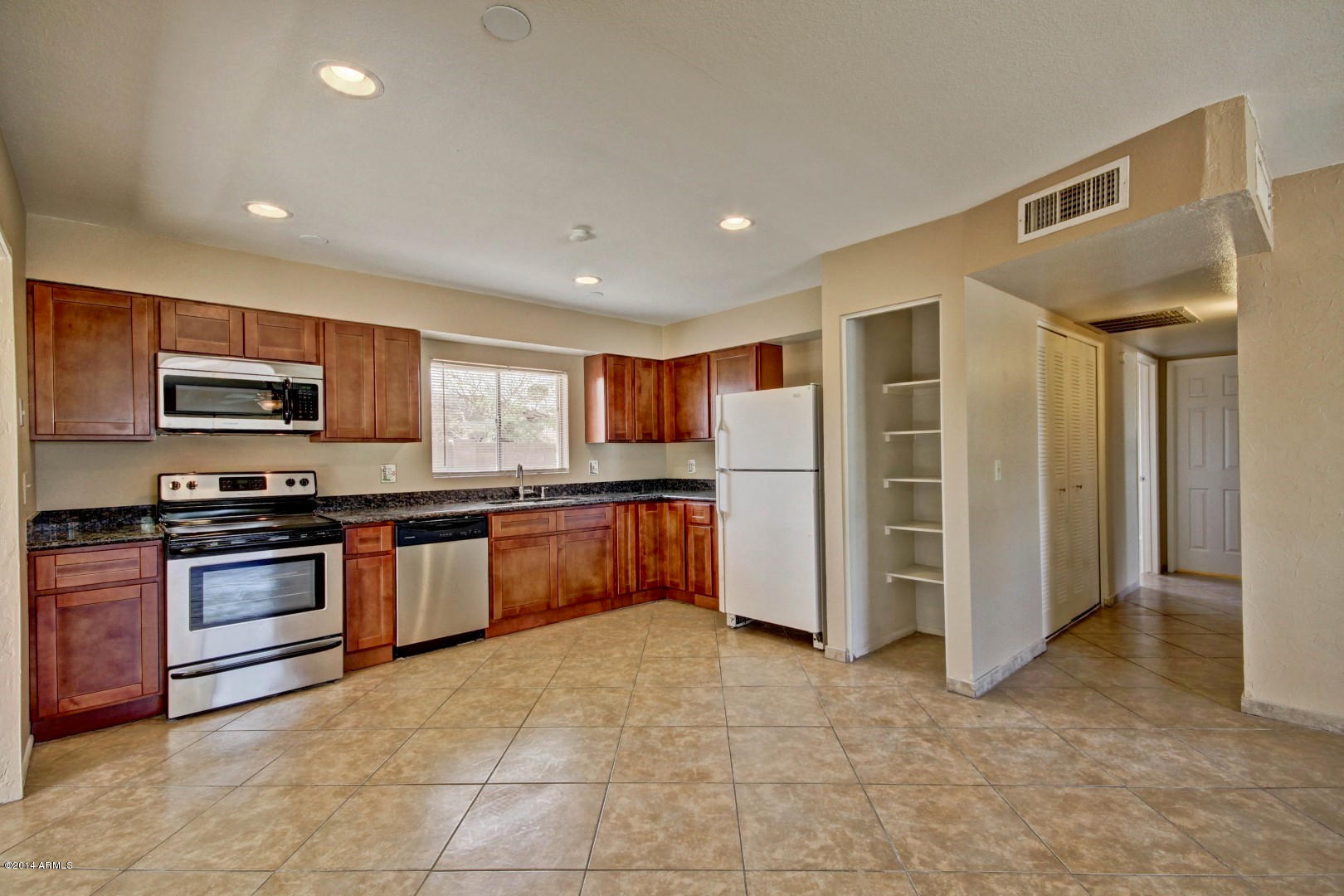 4449 West Hatcher Road Glendale, AZ 85302 - Photo 12 of 35 Hatcher (9)